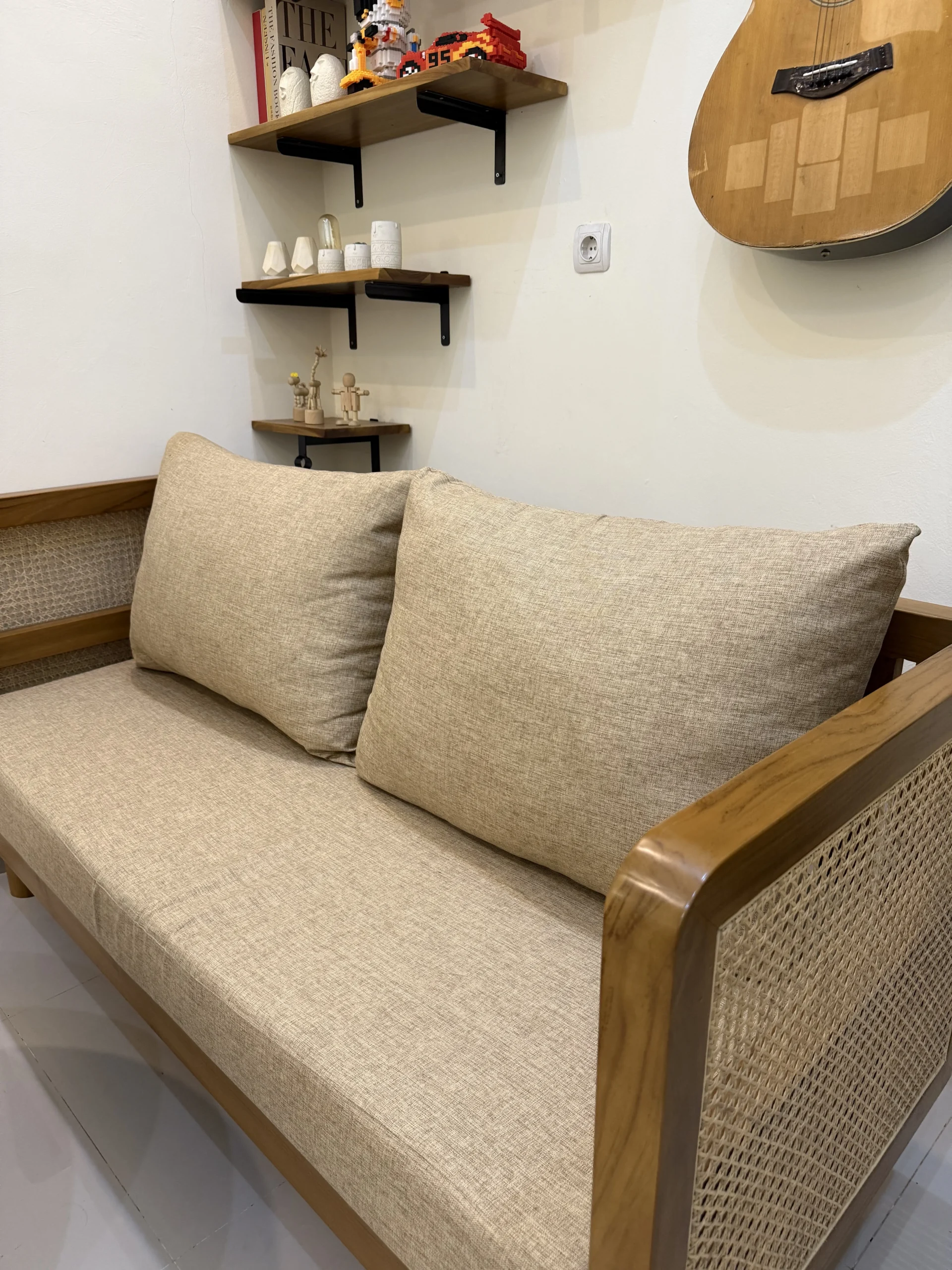 kursi sofa minimalis kayu jati Perhutani Jaminan Kualitas & Kontruksi Meja Bundar - Image 4