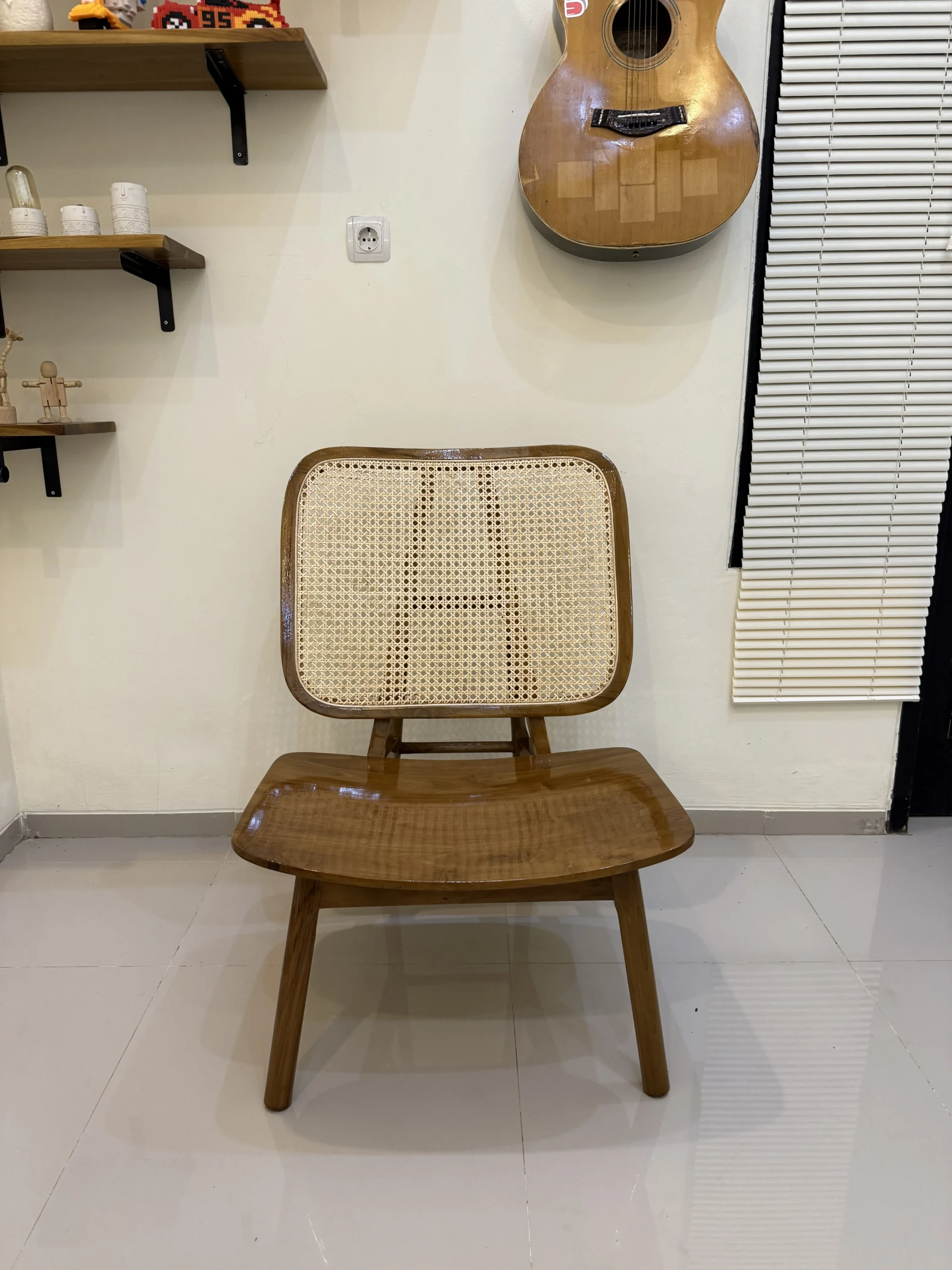 Kursi Cafe Model Tv Kayu Jati Perhutani Grade A - Image 2