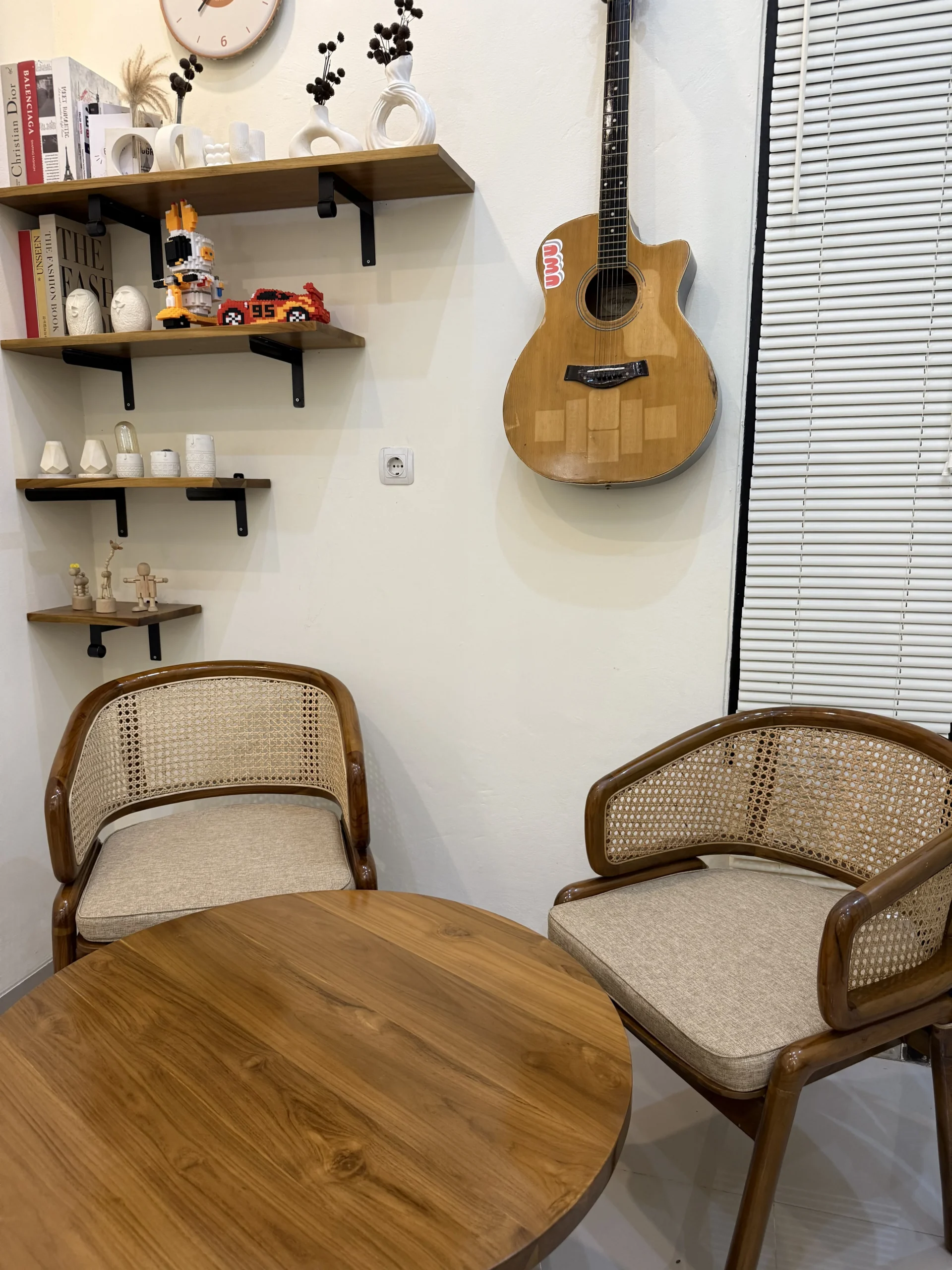 Kursi Teras Cleopatra Grade A Kayu Jati Perhutani Grade A Meja Bundar Diameter 80cm - Image 6