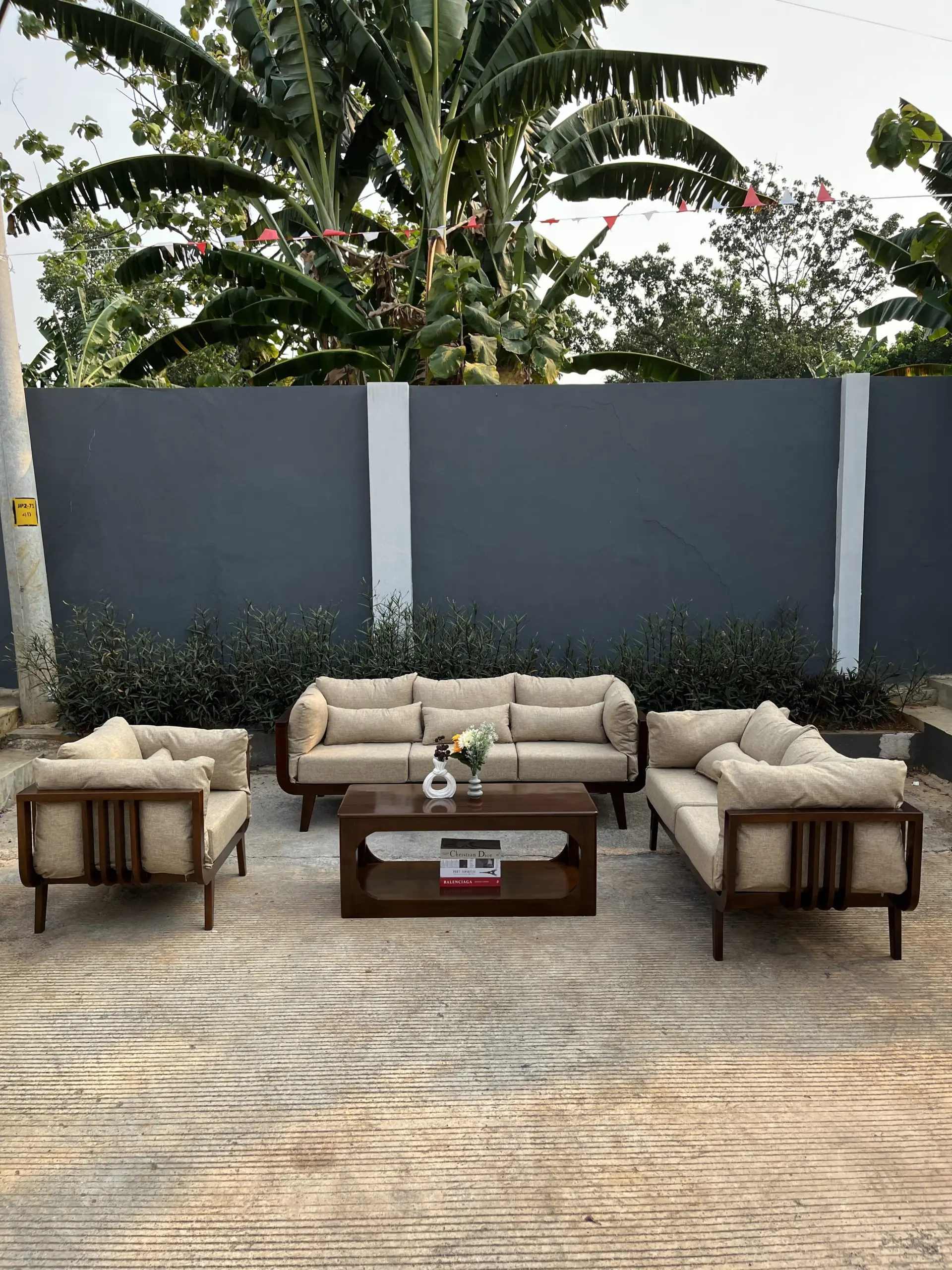 Set Sofa Outdoor / Living Kayu + Cushion