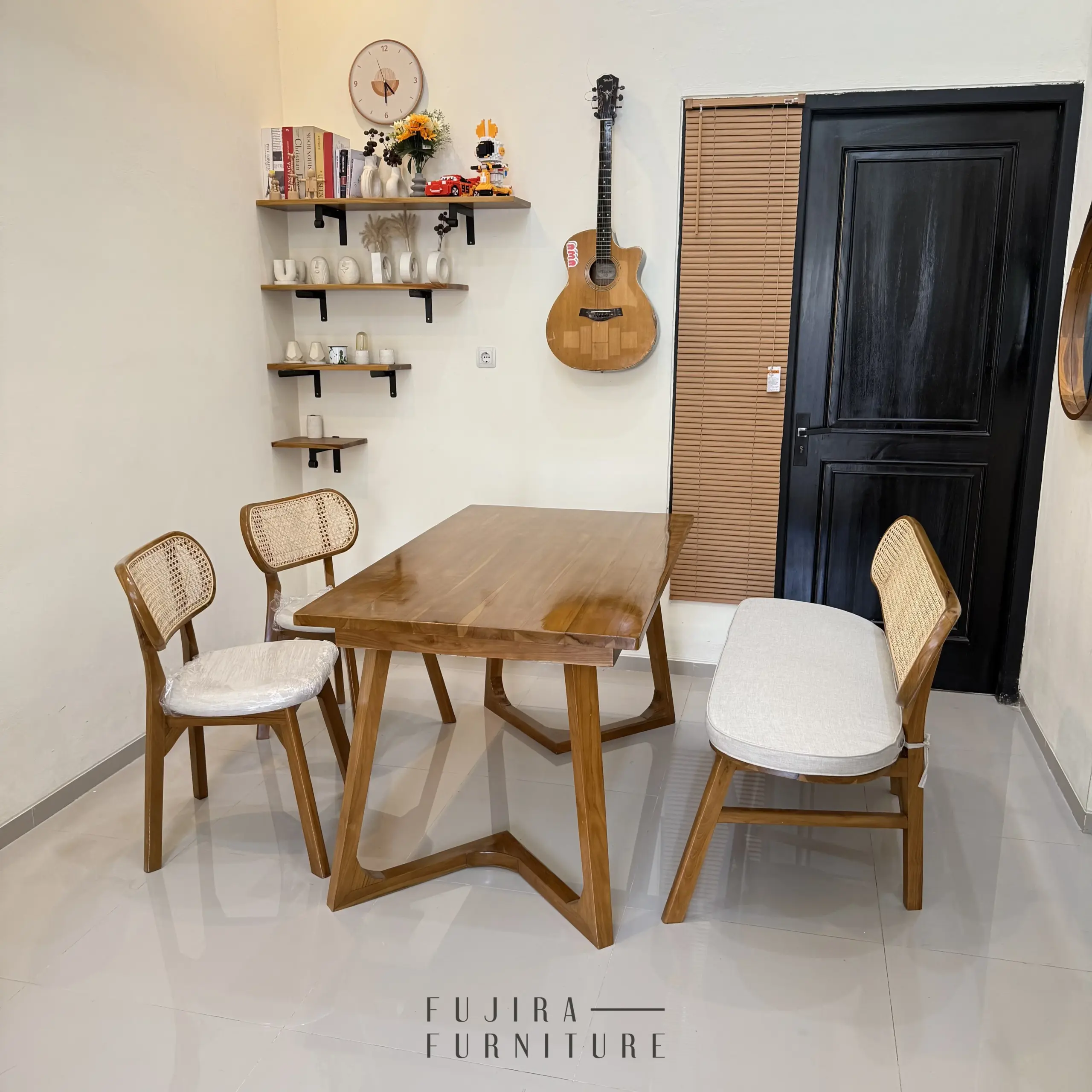 Set Meja Makan Kursi Kacang + Meja Kaki V 140 cm Premium