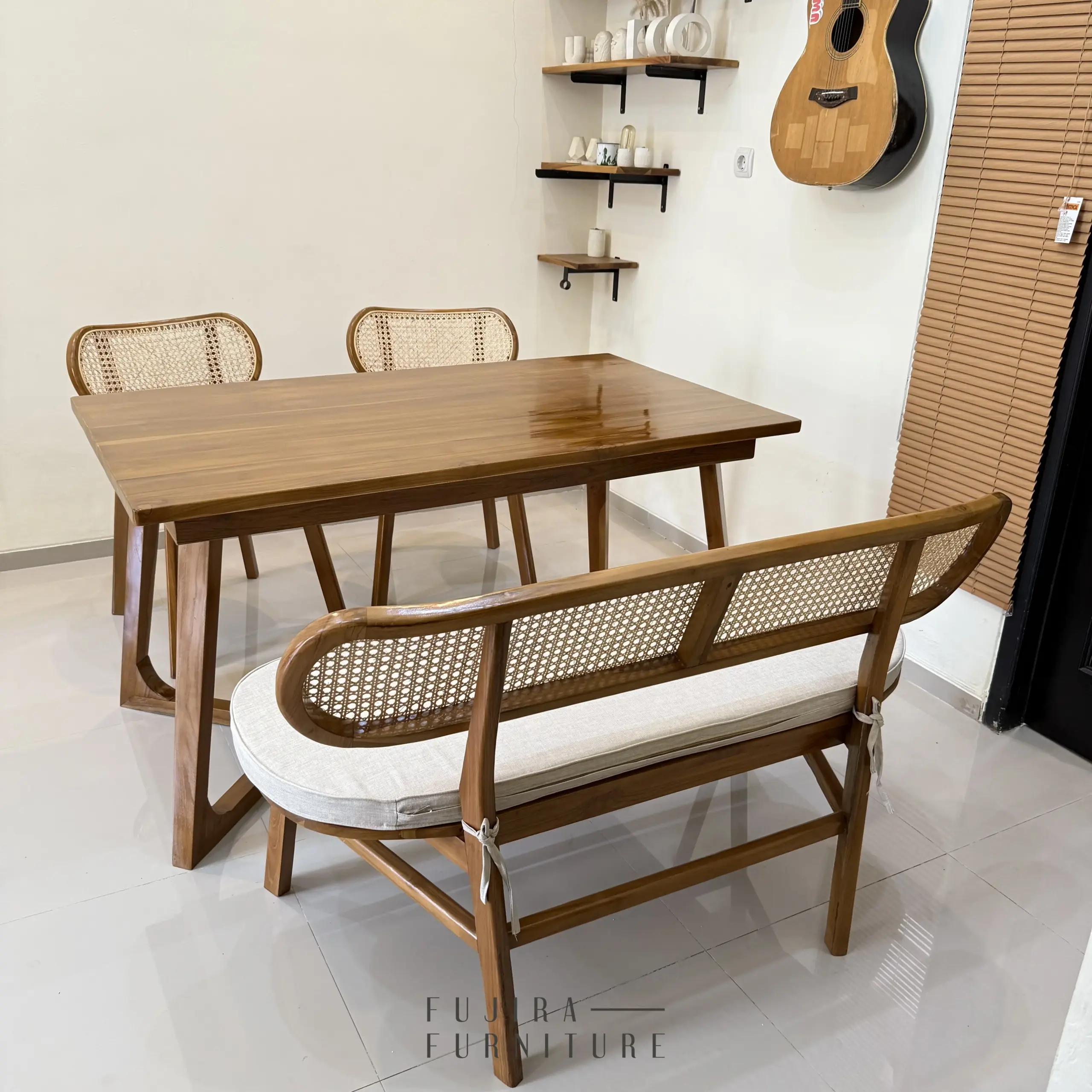 Set Meja Makan Kursi Kacang + Meja Kaki V 140 cm Premium - Image 4